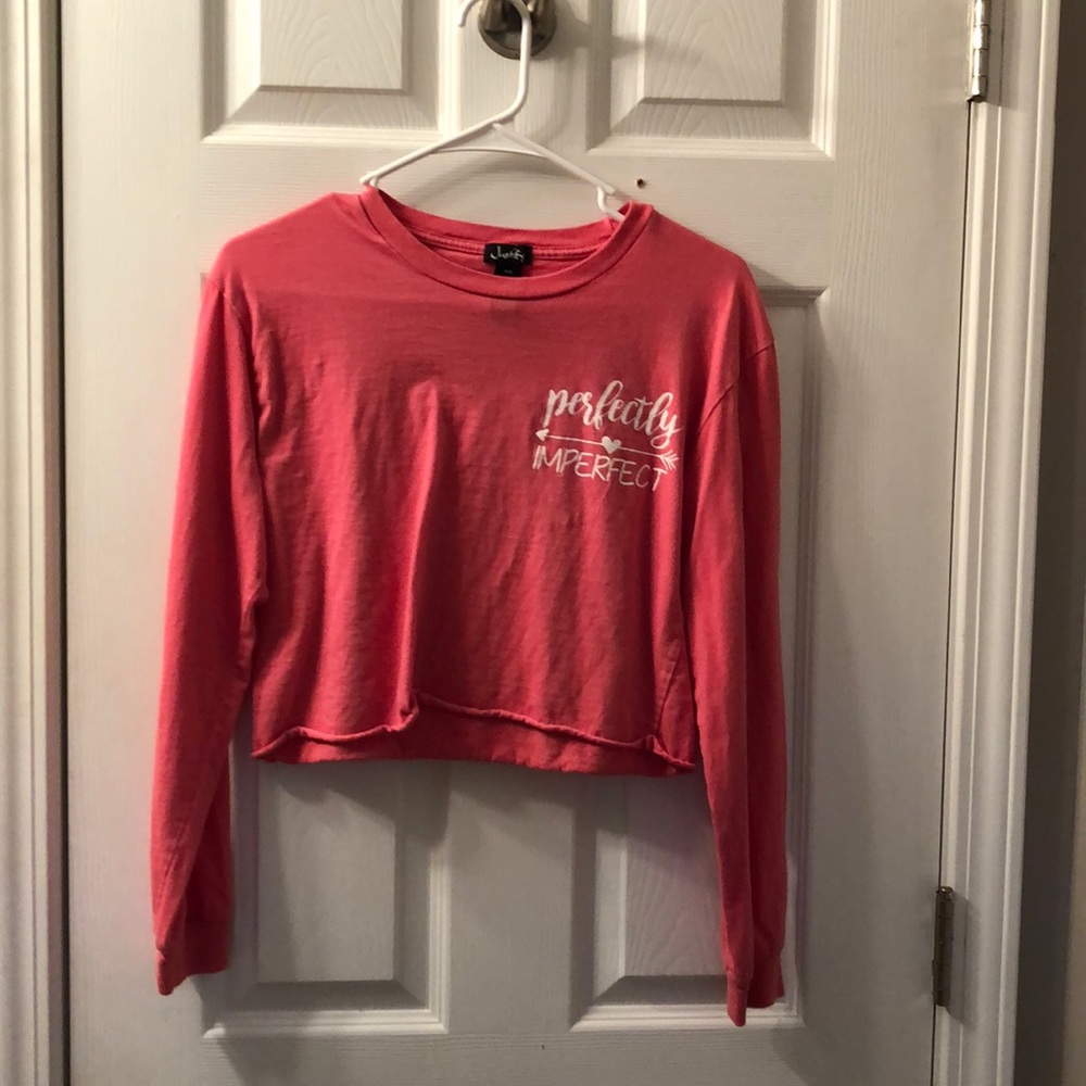 pink crop top
